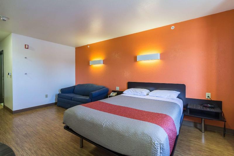 Motel 6 Huron, Oh - Sandusky image