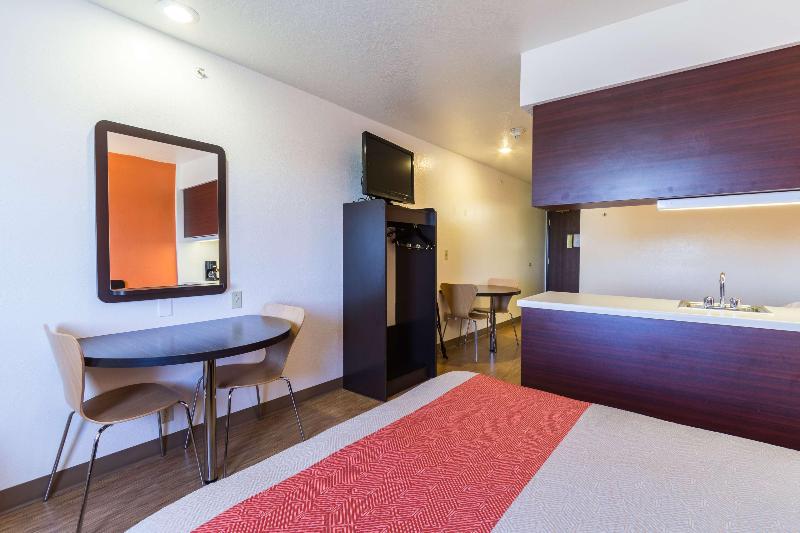 Motel 6 Huron, Oh - Sandusky image