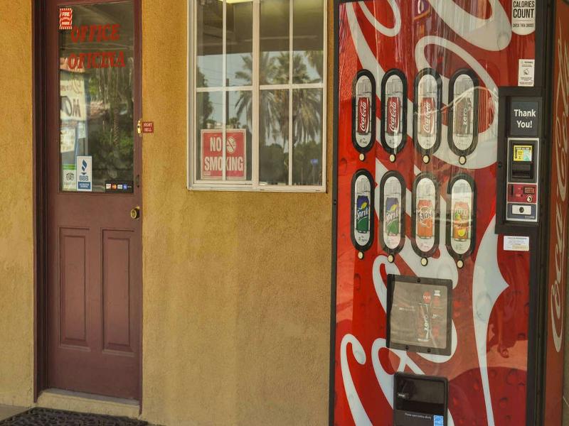 California Suites Motel Calexico image