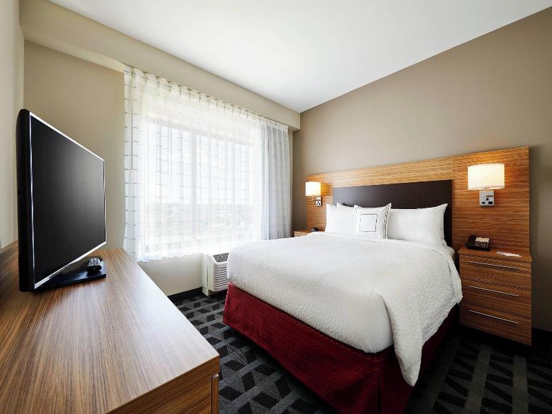 Towneplace Suites By Marriott St Louis O Fallon image