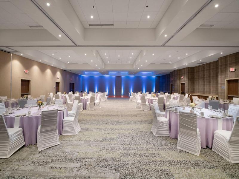 Courtyard By Marriott Minneapolis Edina