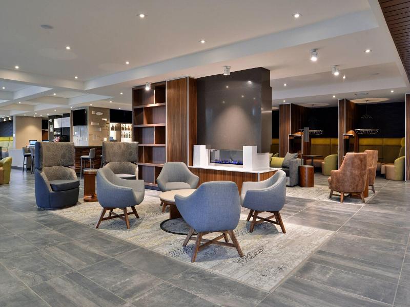 Courtyard By Marriott Minneapolis Edina
