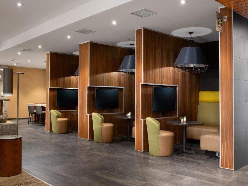 Courtyard By Marriott Minneapolis Edina