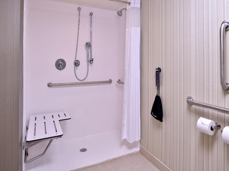 Courtyard By Marriott Minneapolis Edina image