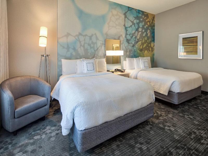 Courtyard By Marriott Minneapolis Edina image