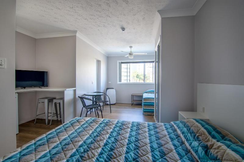 Burleigh Gold Coast Motel image