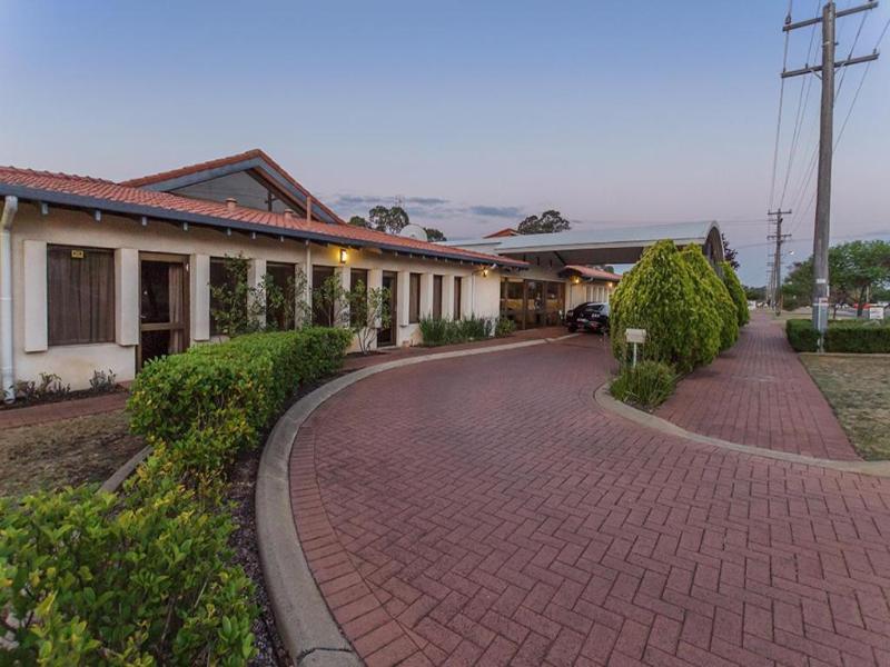 banksia motel collie