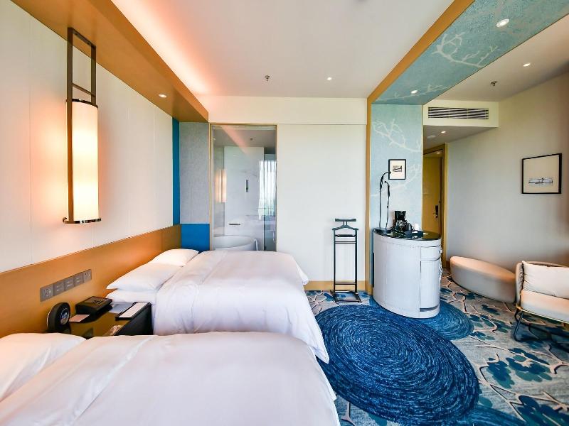 Renaissance Suzhou Taihu Lake Hotel image