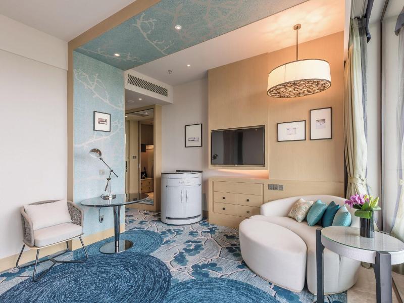 Renaissance Suzhou Taihu Lake Hotel image