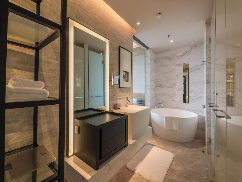 Renaissance Suzhou Taihu Lake Hotel image
