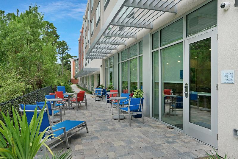 Holiday Inn Express Jacksonville South Bartram Prk image