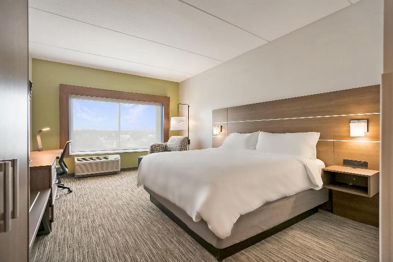 Holiday Inn Express Jacksonville South Bartram Prk image