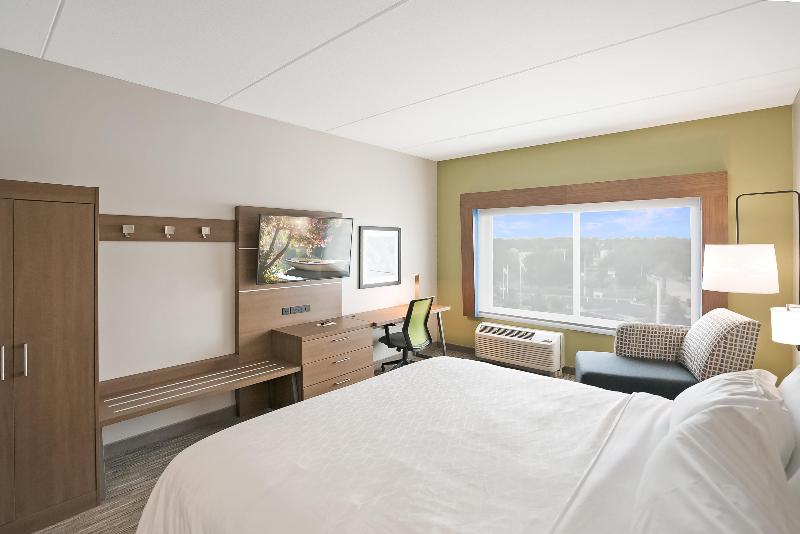 Holiday Inn Express Jacksonville South Bartram Prk image
