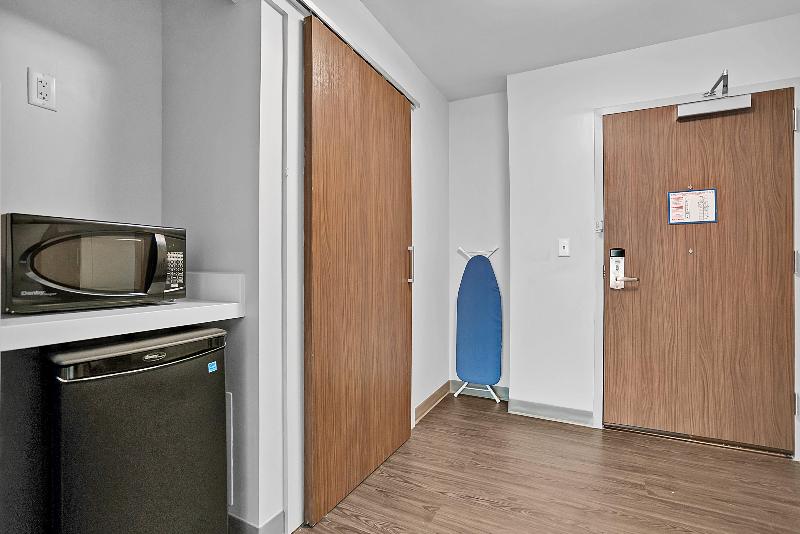 Holiday Inn Express Jacksonville South Bartram Prk image