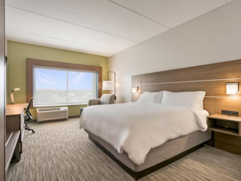 Holiday Inn Express Jacksonville South Bartram Prk image