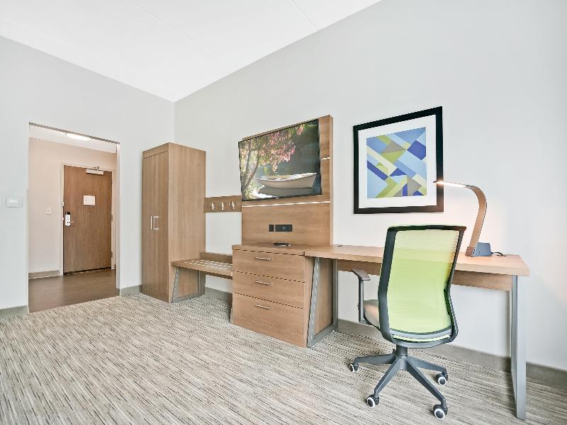 Holiday Inn Express Jacksonville South Bartram Prk image