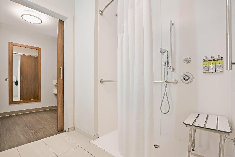Holiday Inn Express Jacksonville South Bartram Prk image