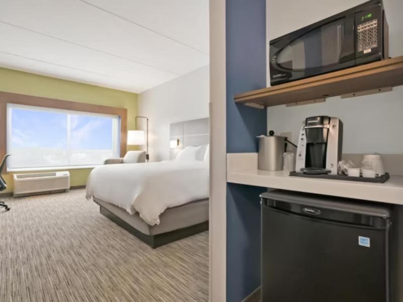 Holiday Inn Express Jacksonville South Bartram Prk image