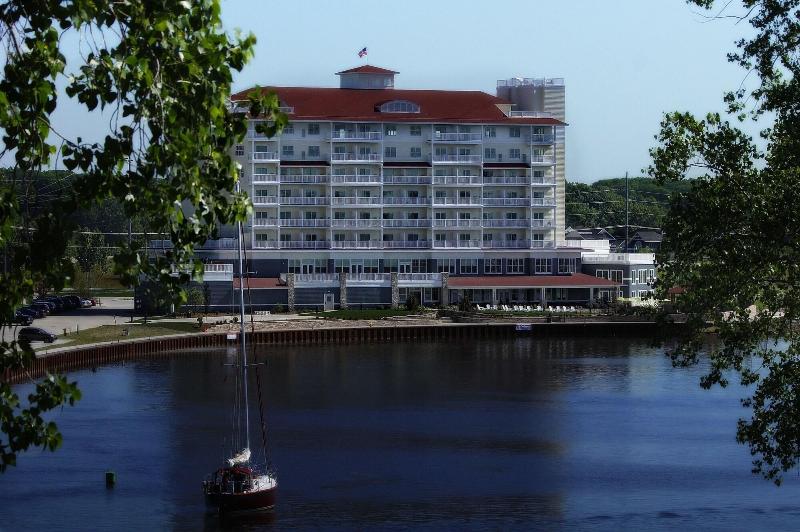 The Inn At Harbor Shores image