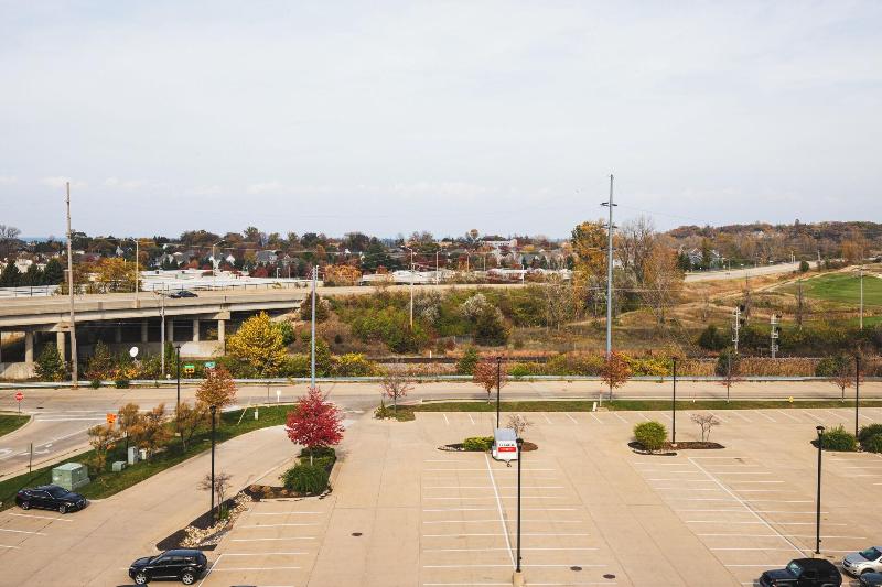 The Inn At Harbor Shores image