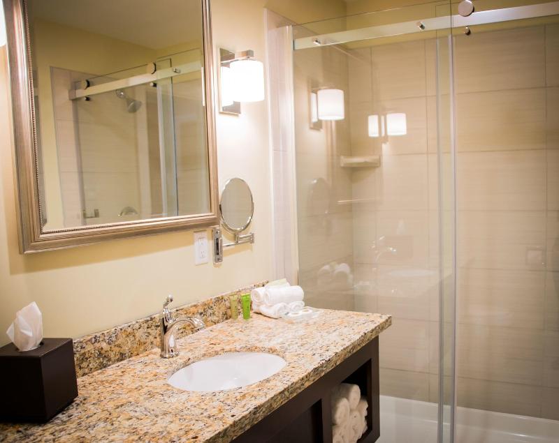 The Inn At Harbor Shores image