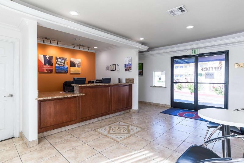 Motel 6 Mojave Airport image