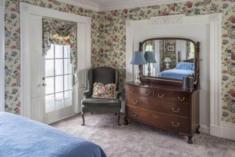 The Yankee Clipper Inn image