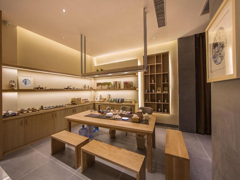 Ancient Street No 5 Youth Chic Hotel