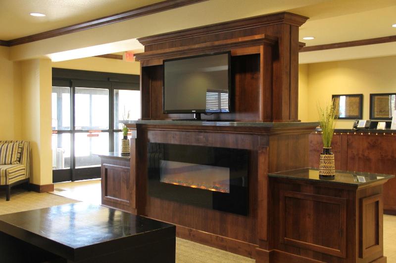 Black Gold Suites Stanley image