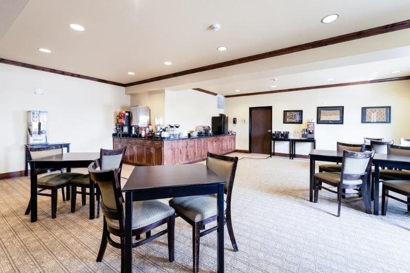 Black Gold Suites Stanley image
