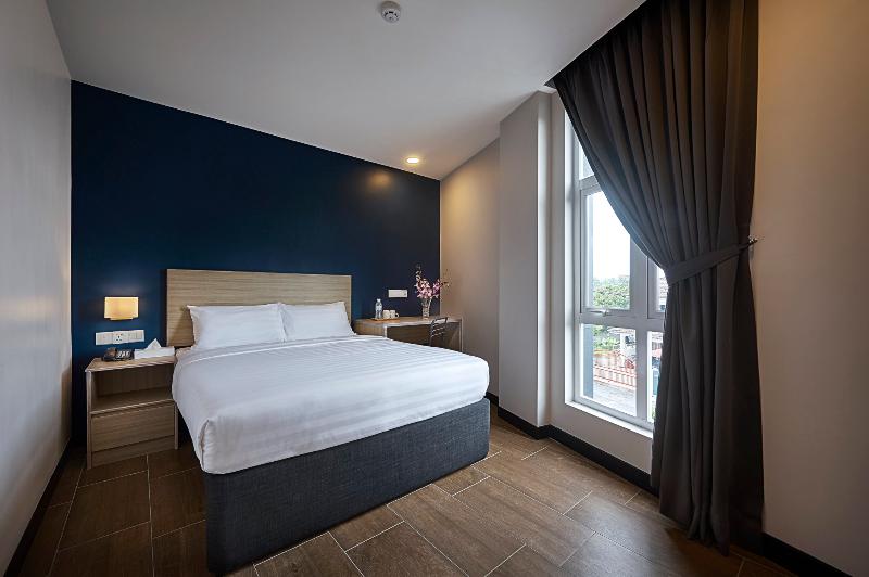 Zone Hotels image