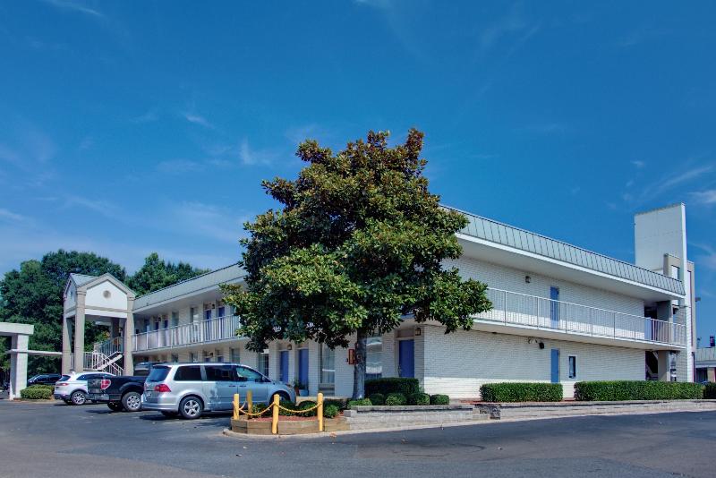Motel 6 West Monroe image