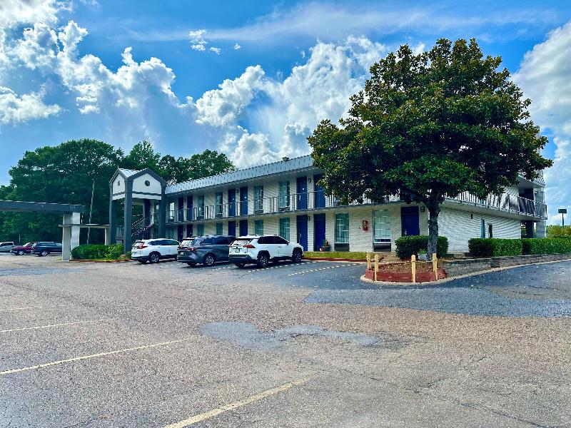 Motel 6 West Monroe image