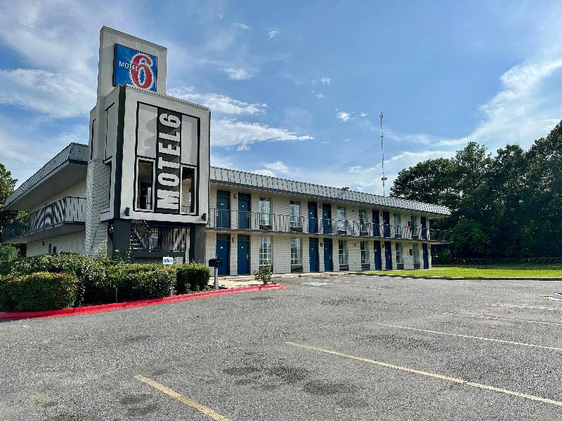 Motel 6 West Monroe image
