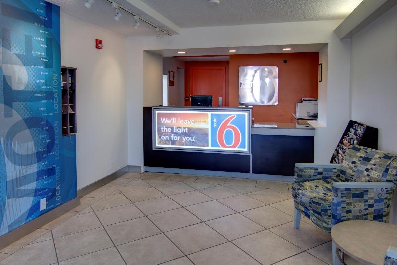 Motel 6 West Monroe image