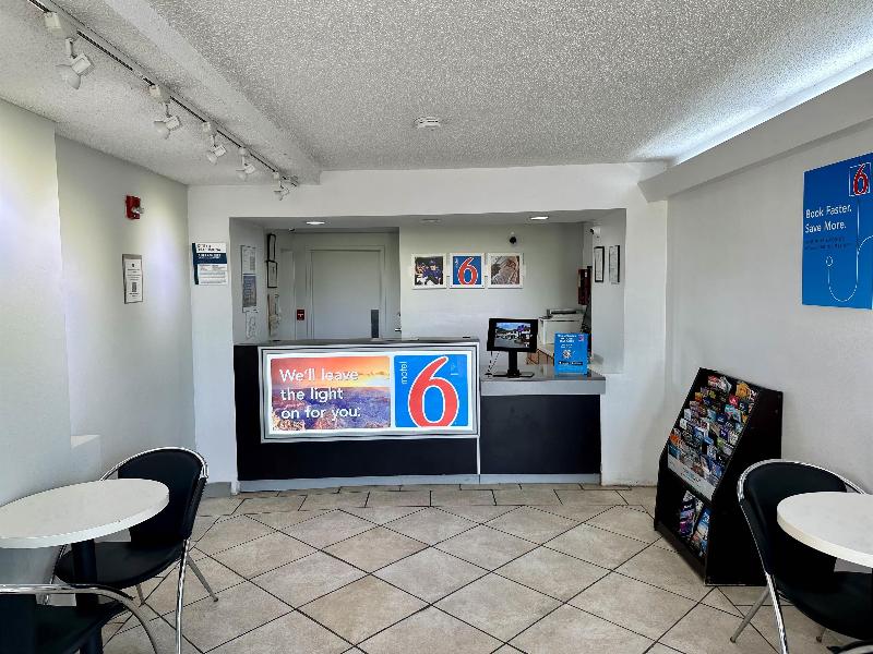 Motel 6 West Monroe image
