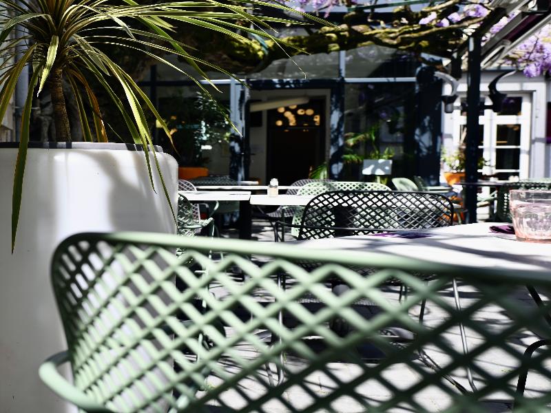 Logis Hotel Le Fontarabie image