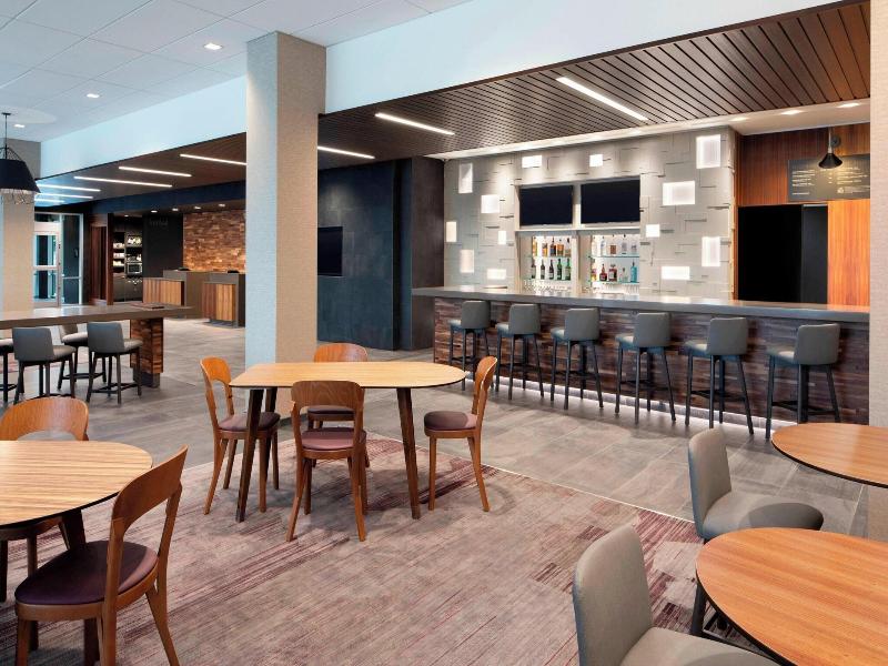 Courtyard By Marriott Albany Troy Waterfront image