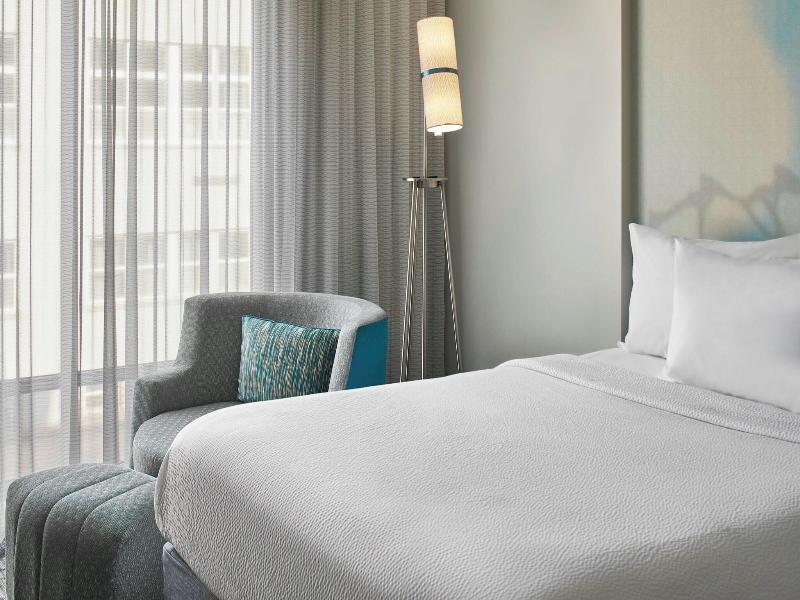 Courtyard By Marriott Albany Troy Waterfront image