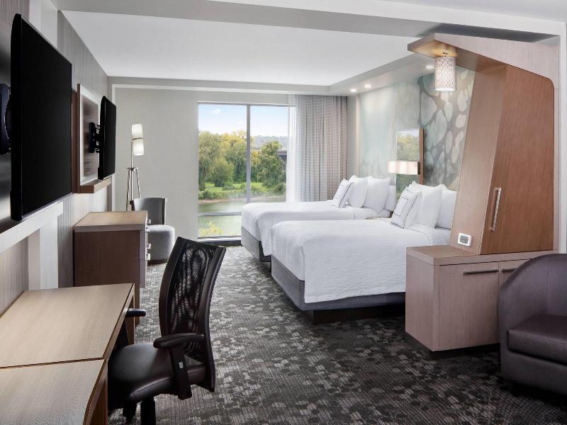 Courtyard By Marriott Albany Troy Waterfront image