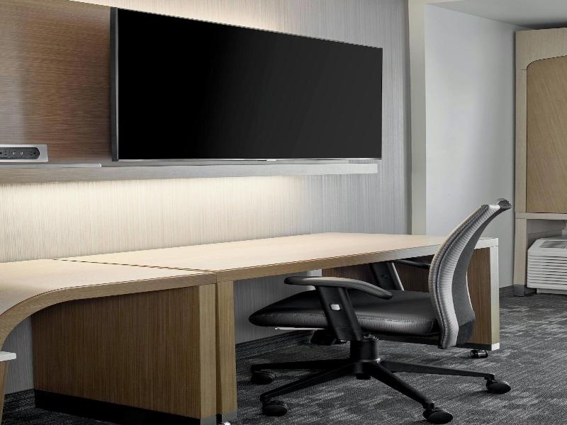 Courtyard By Marriott Albany Troy Waterfront image