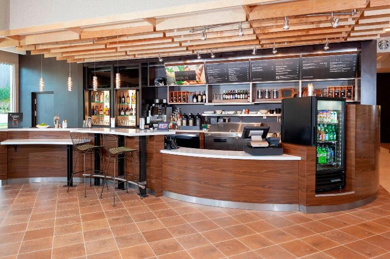 Courtyard By Marriott Deland Historic Downtown image