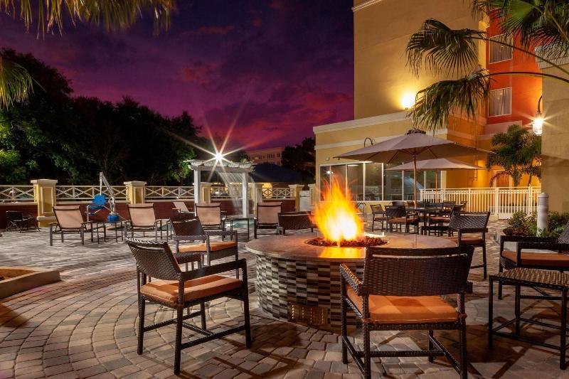Courtyard By Marriott Deland Historic Downtown image