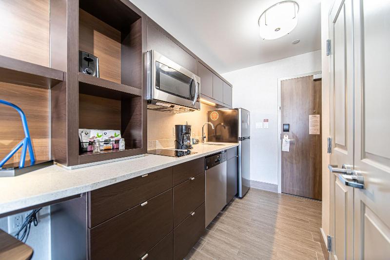 Towneplace Suites By Marriott Brantford And Confer image