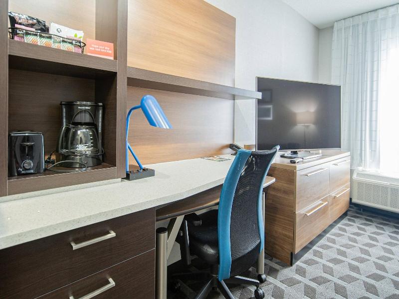 Towneplace Suites By Marriott Brantford And Confer image