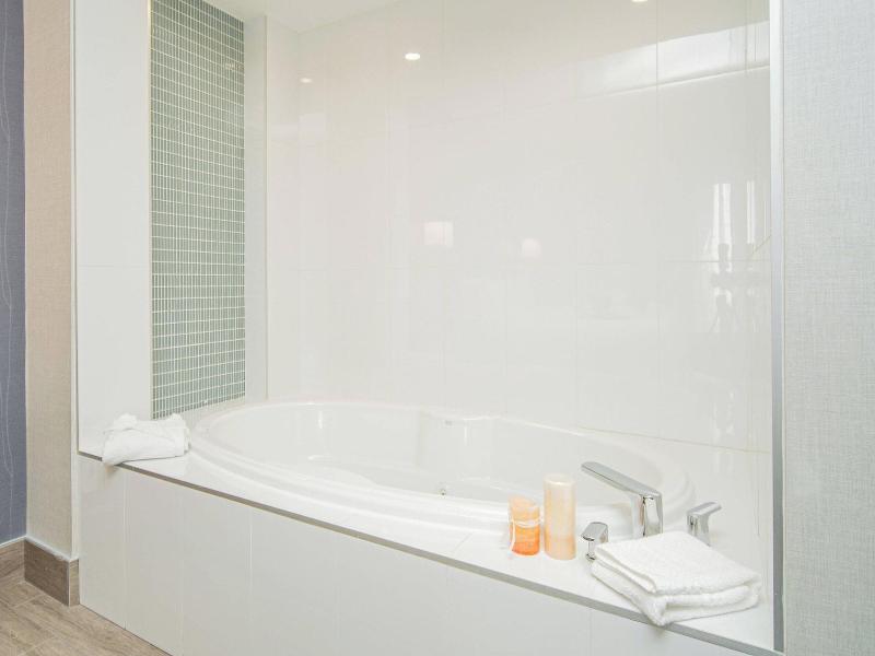 Towneplace Suites By Marriott Brantford And Confer image