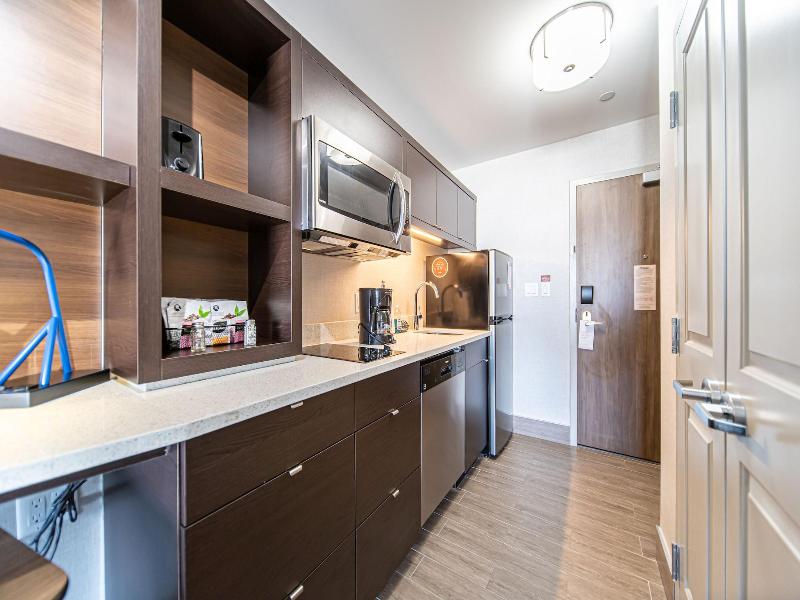 Towneplace Suites By Marriott Brantford And Confer image