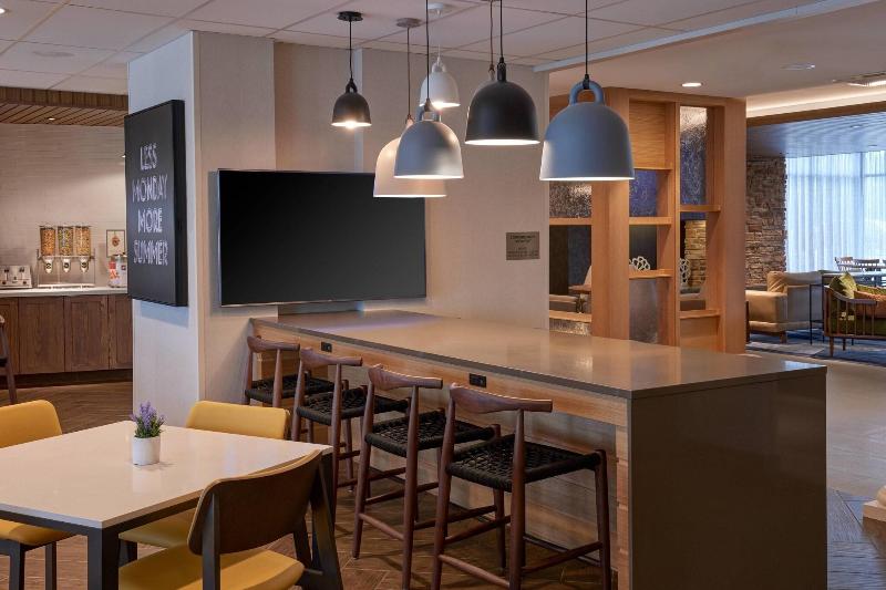 Fairfield Inn Suites By Marriott Midland image