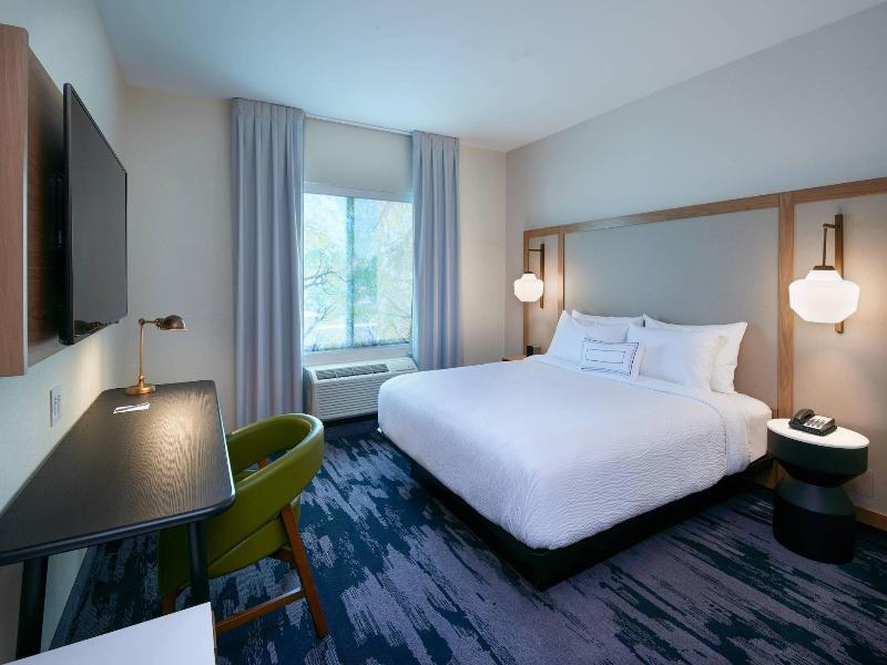 Fairfield Inn Suites By Marriott Midland image