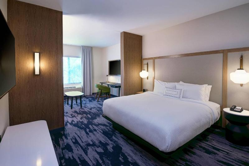 Fairfield Inn Suites By Marriott Midland image
